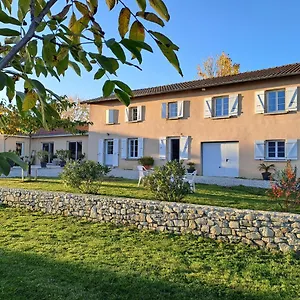 Appartement La Charmille, Montagnieu (Isere)
