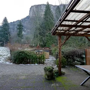 Hébergement de vacances La Maison Des Jolicoeurs, Saint-Christophe-sur-Guiers
